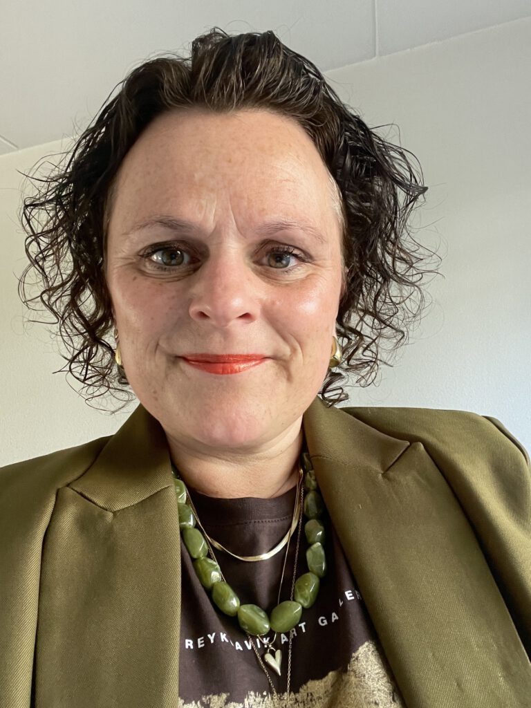 Sandra Kort uit Zwolle van Kortom Kleur en Sandra Kort fotografie.